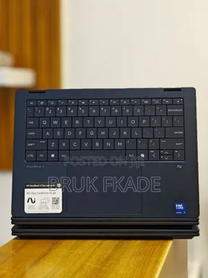 New Laptop HP OmniBook X Flip 14" 16GB Intel Core Ultra 7 SSD 1T