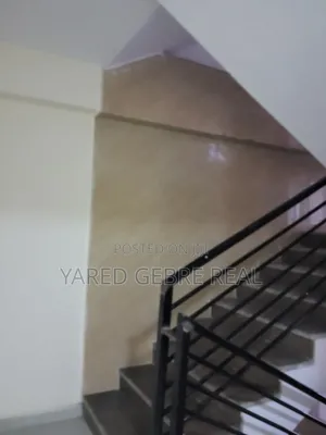 2bdrm Apartment in 📍22 ሻላ መናፈሻ አካባቢዘመናዊ, Bole for sale