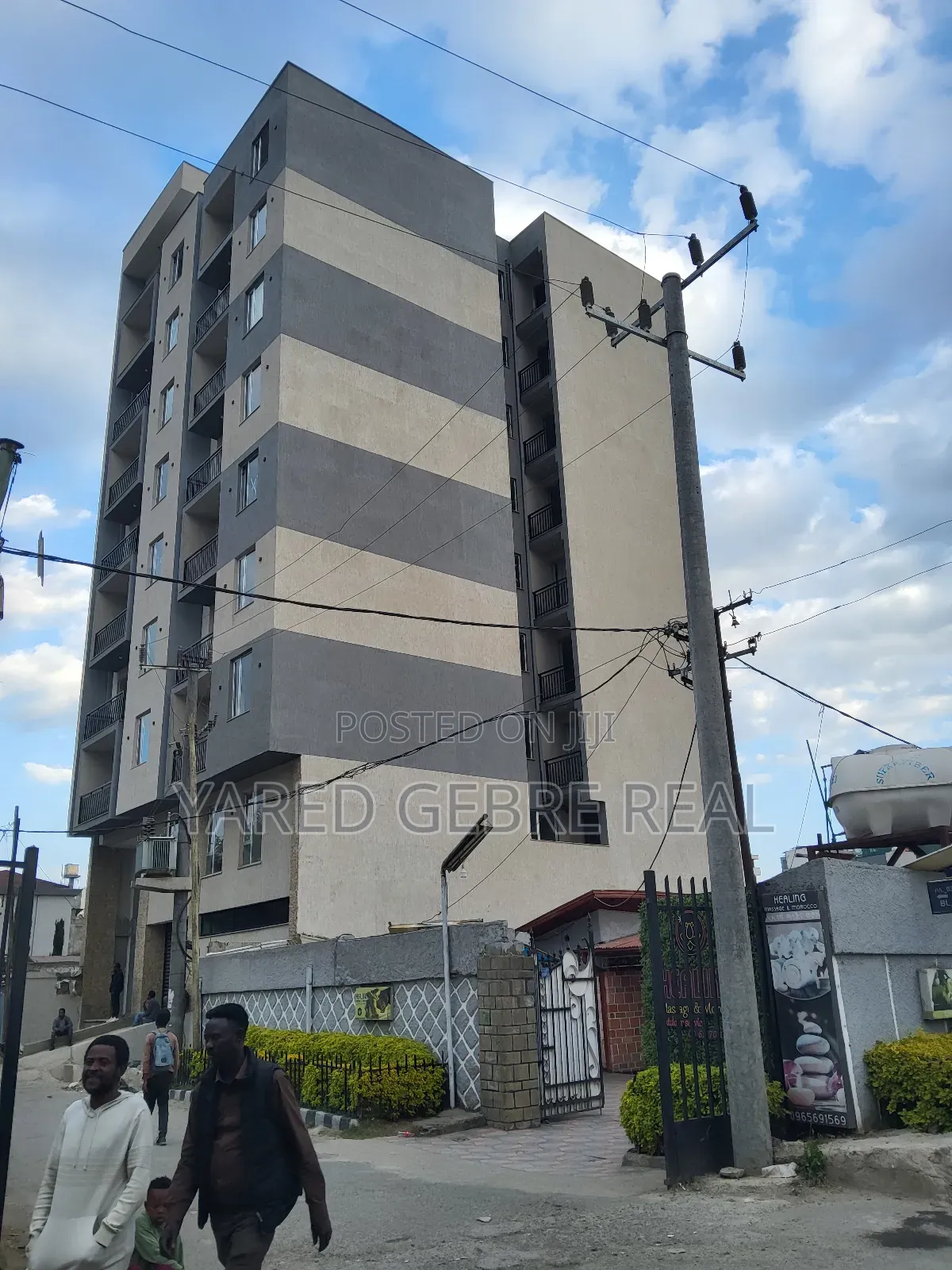 Furnished 2bdrm Apartment in Bole for sale