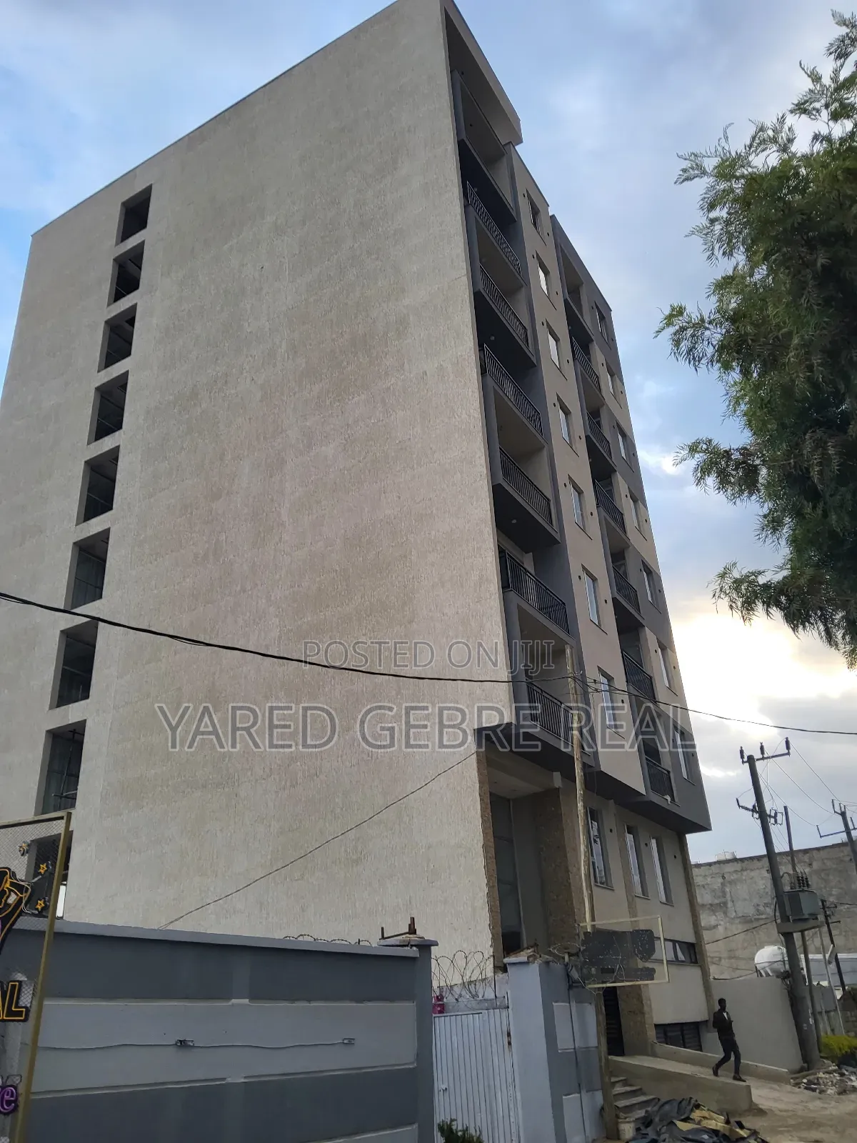 Furnished 2bdrm Apartment in Bole for sale