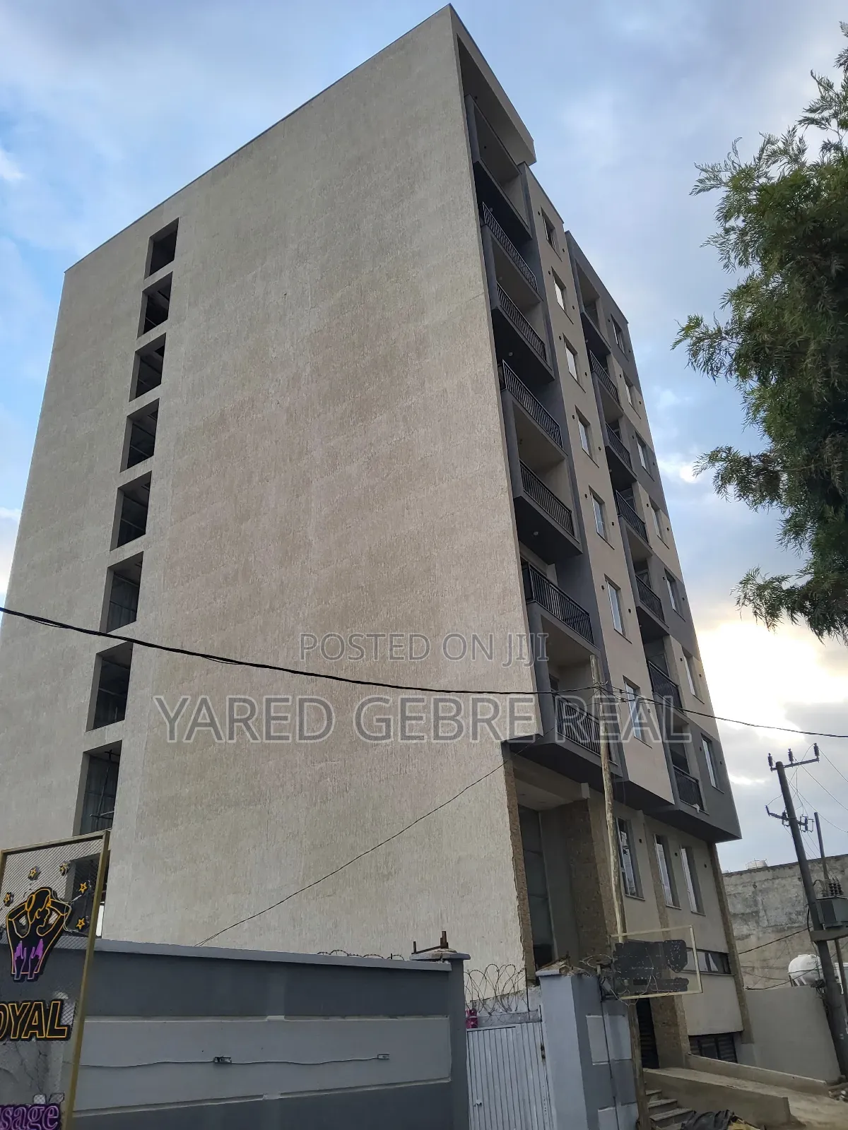 Furnished 2bdrm Apartment in Bole for sale