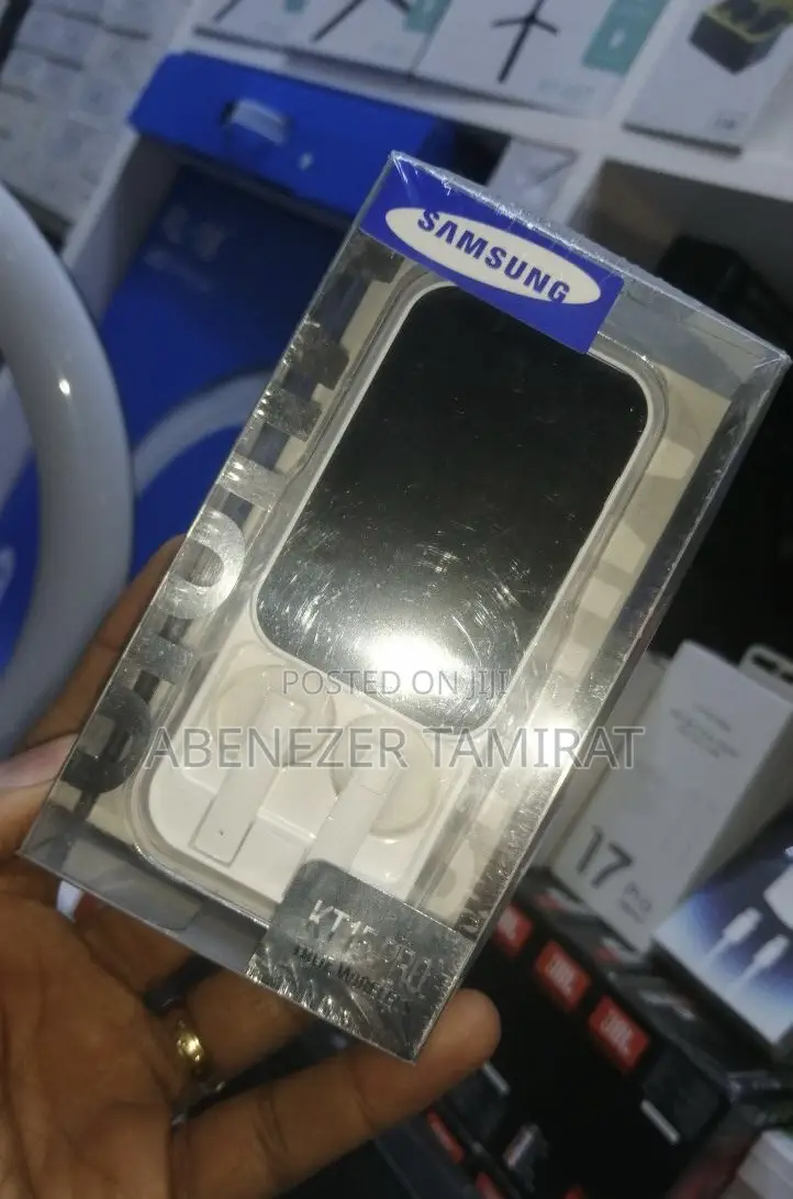 Kt15 Pro True Wireless Headphone - Digital Display Case