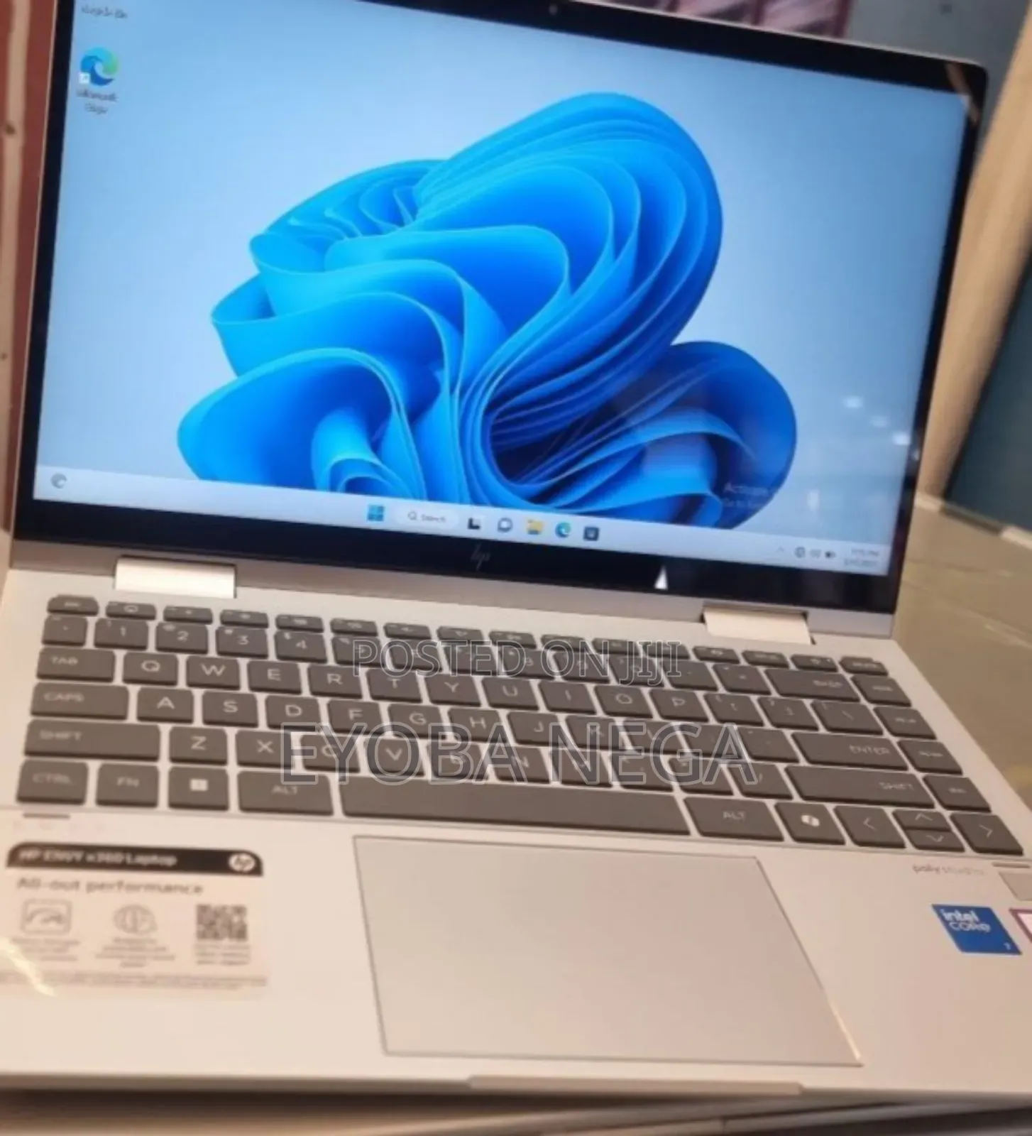 New Laptop HP Envy X360 16GB Intel Core 7 SSD 1T