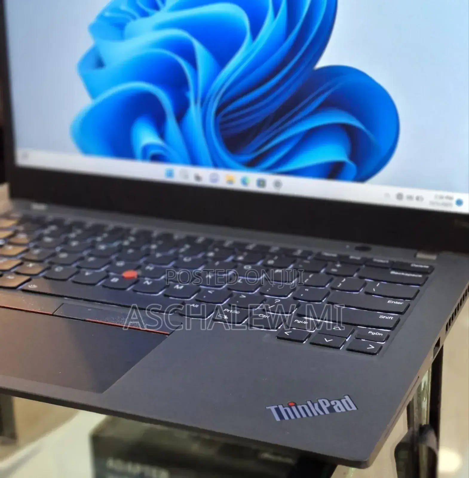 New Laptop Lenovo ThinkPad T14 16GB Intel Core I7 SSD 512GB