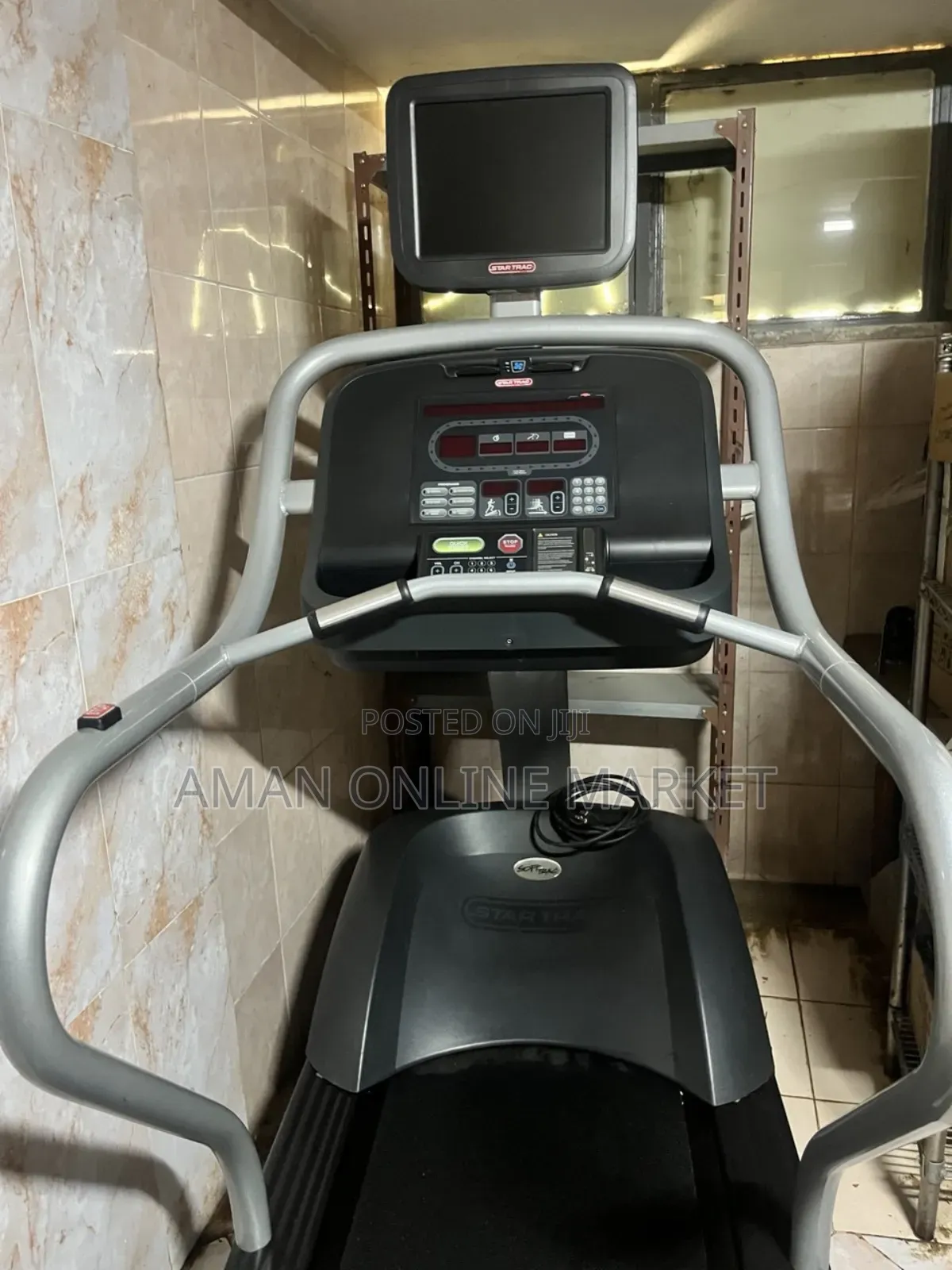 Star Trac E-Tr Treadmill With Tv