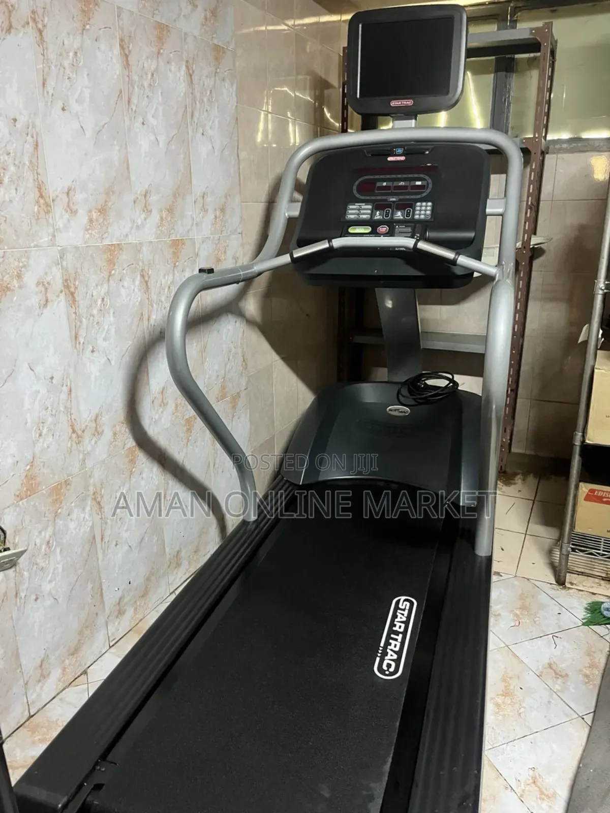 Star Trac E-Tr Treadmill With Tv