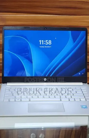 New Laptop HP Stream Notebook 4GB Intel Core I7 SSD 640GB