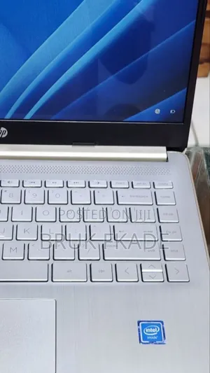 New Laptop HP Stream Notebook 4GB Intel Core I7 SSD 640GB