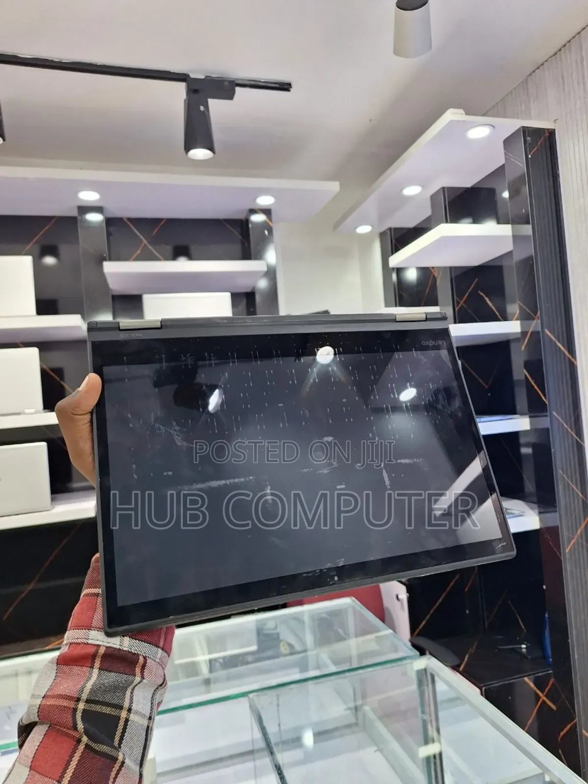 New Laptop Lenovo ThinkPad Yoga 370 8GB Intel Core I5 SSD 256GB