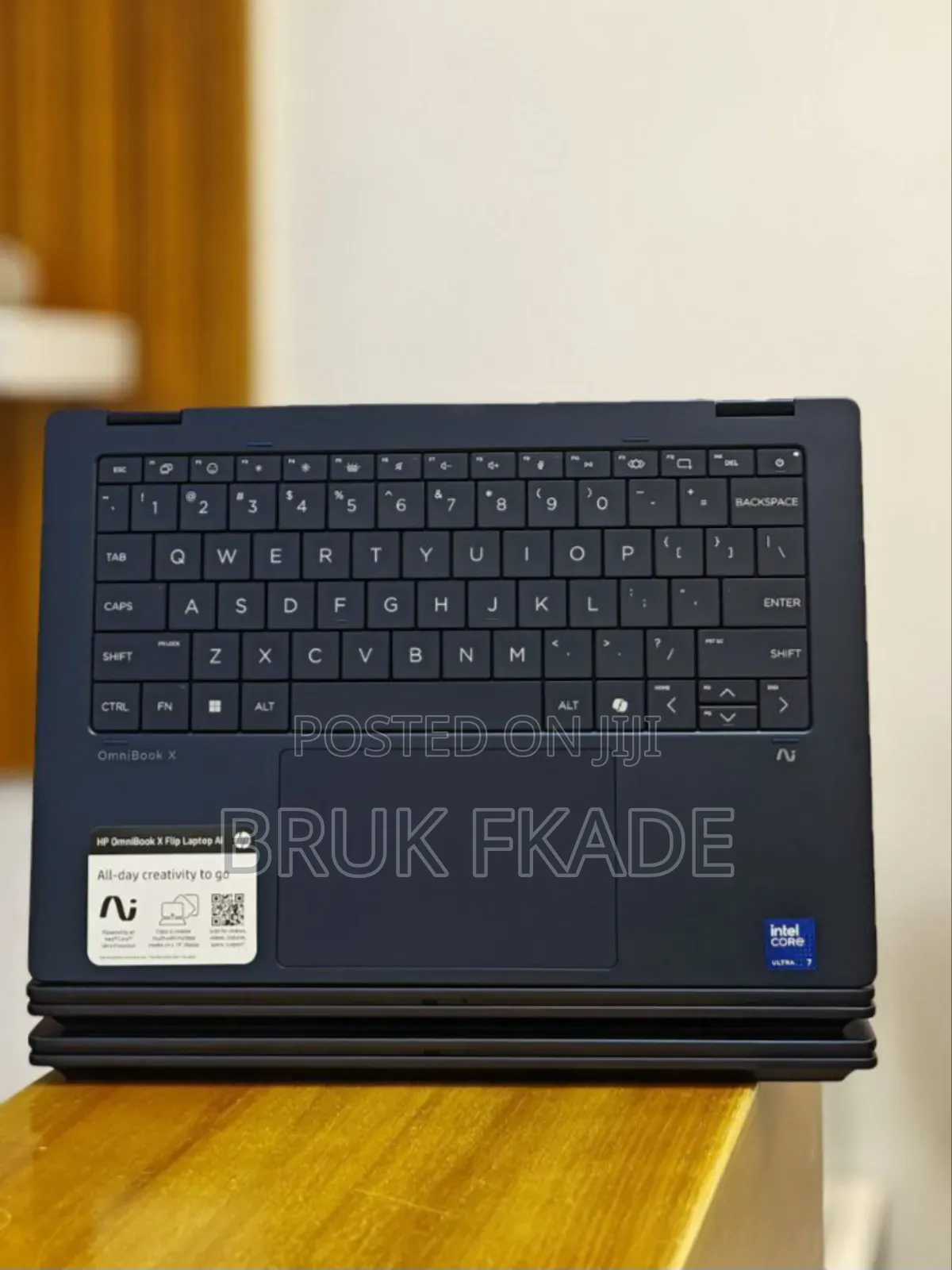 New Laptop HP OmniBook X Flip 14" 16GB Intel Core Ultra 7 SSD 1T