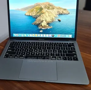 New Laptop Apple MacBook Air 2019 8GB Intel Core I5 SSD 128GB