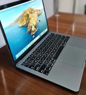 New Laptop Apple MacBook Air 2019 8GB Intel Core I5 SSD 128GB