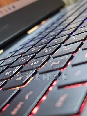 New HP Envy X360 Convertible 15 Es2xx 16GB Intel Core I5 SSD 512GB