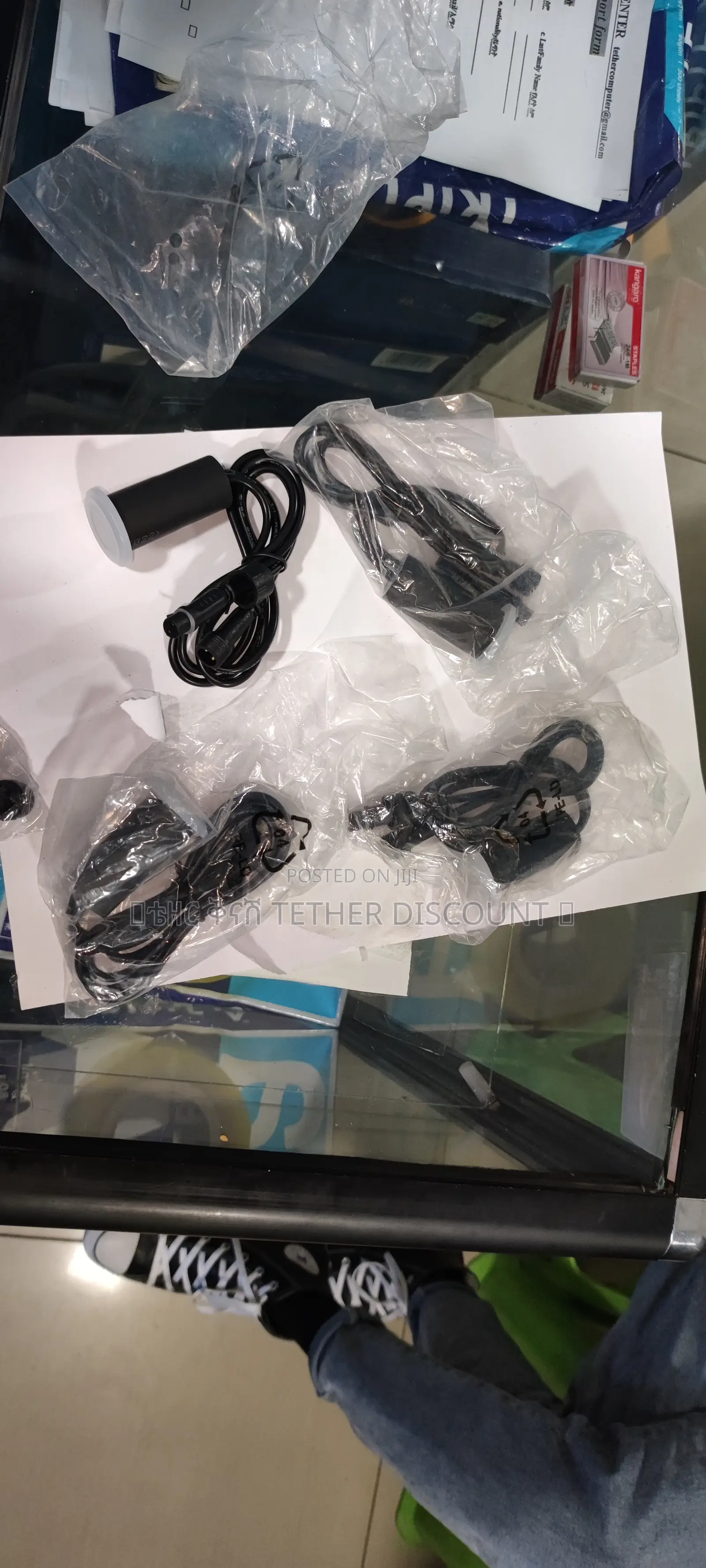 Led Decking Light 4 PCS ለደረጃ ፣ ለግድግዳ ውሃ የማ ይበግረው የማ ይዝግ ማ ስዋቢያ መ ብ ራት