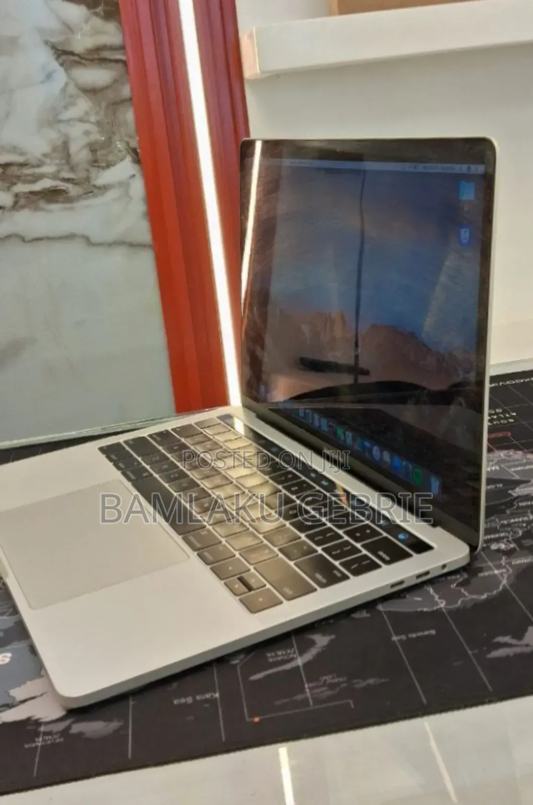 New Laptop Apple MacBook Pro 2016 8GB Intel Core I5 SSD 256GB