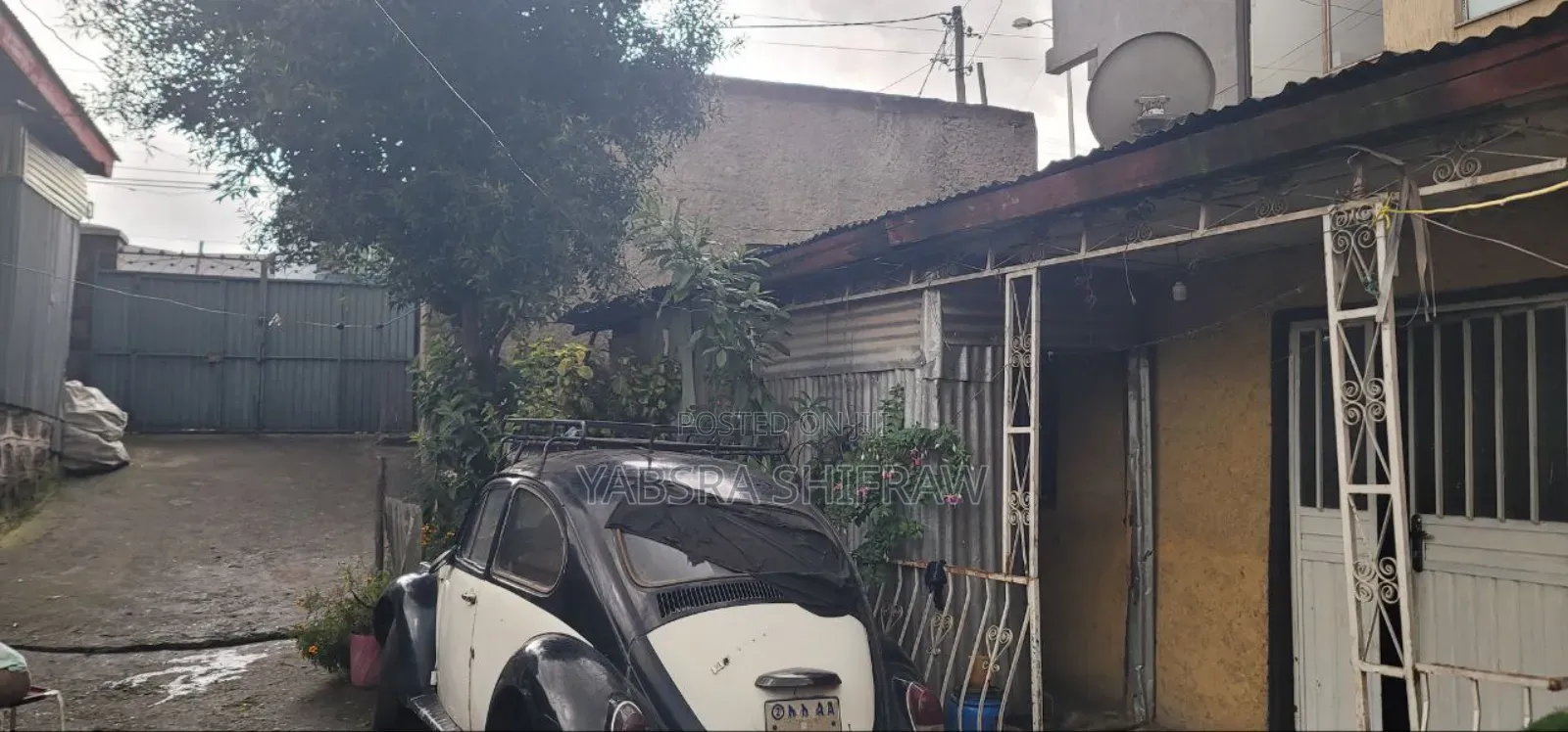 አስፓልት ዳር የሚሸጥ ቤት