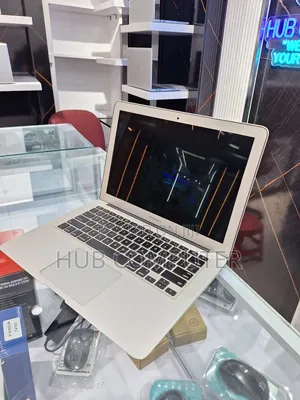 New Laptop Apple MacBook Air 2017 8GB Intel Core I5 SSD 256GB