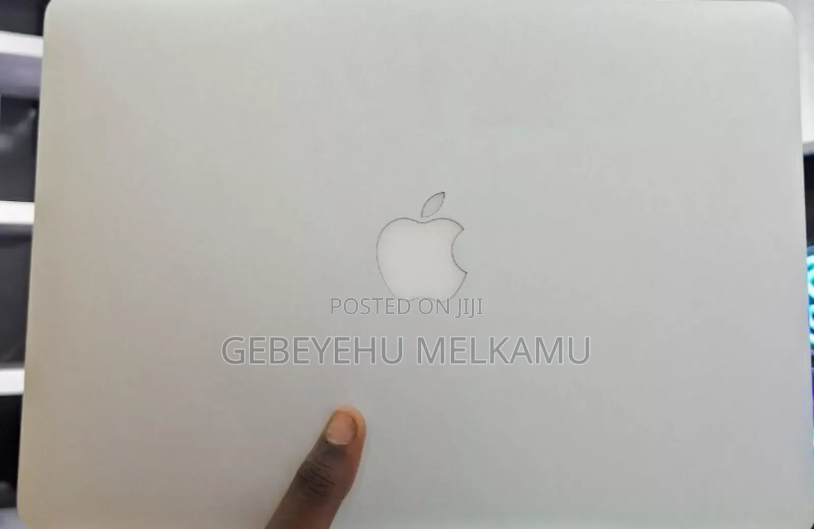 New Laptop Apple MacBook Air 2017 8GB Intel Core i5 SSD 256GB