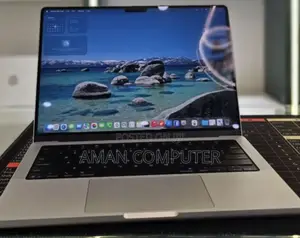 New Laptop Apple Macbook Pro 2025 M5 14-Inch 16GB Apple M5 SSD 512GB