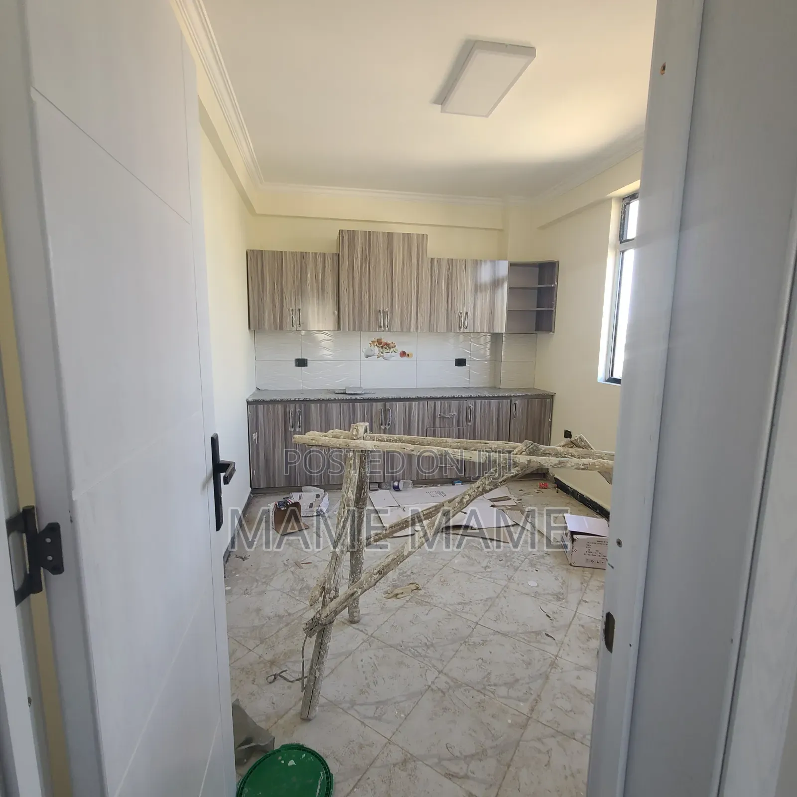 10bdrm House in Addis Abeba, Bole for rent