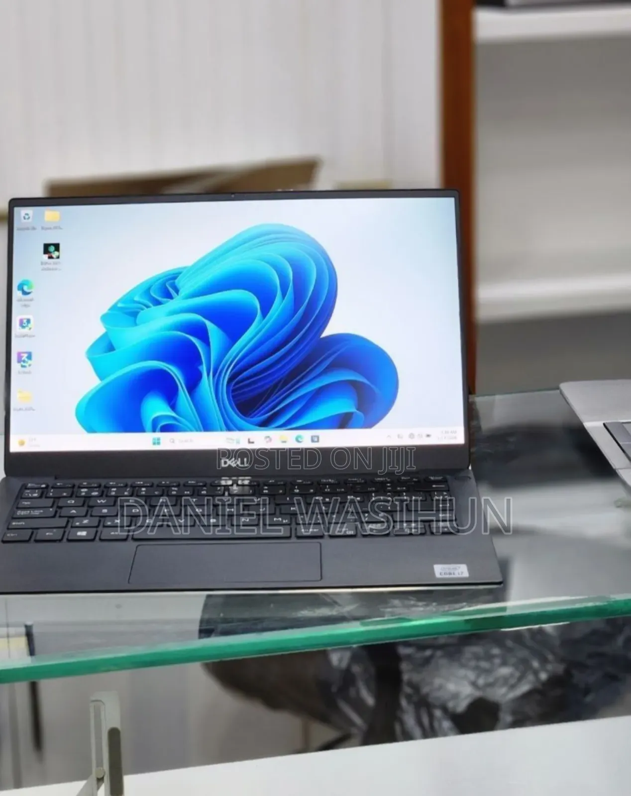 New Laptop Dell XPS 13 7390 8GB Intel Core I7 SSD 512GB