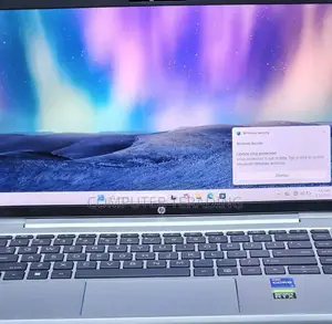 New Laptop HP 16GB Intel Core I7 SSD 512GB
