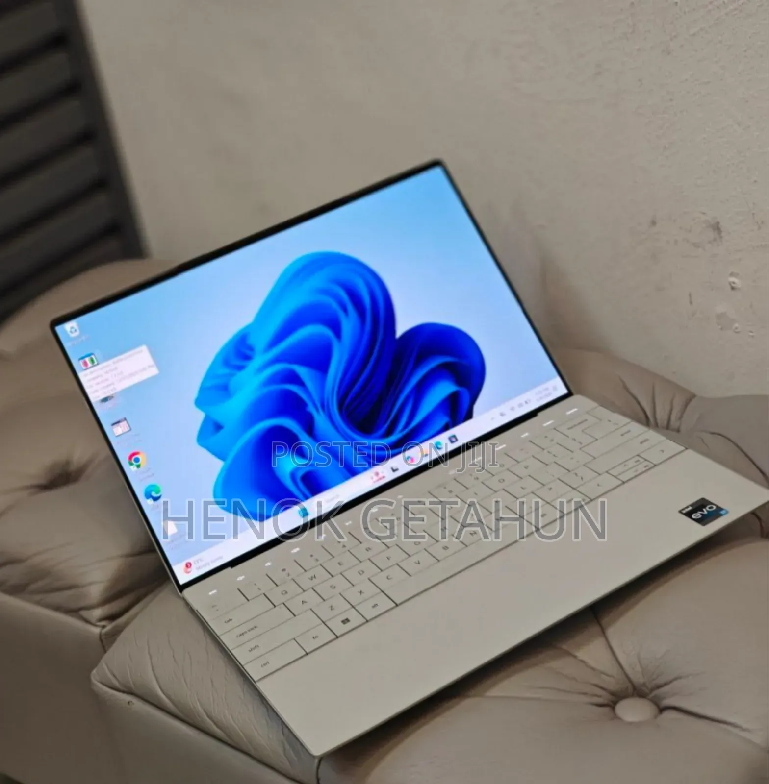 New Laptop Dell XPS 13 9320 32GB Intel Core I7 SSD 1T