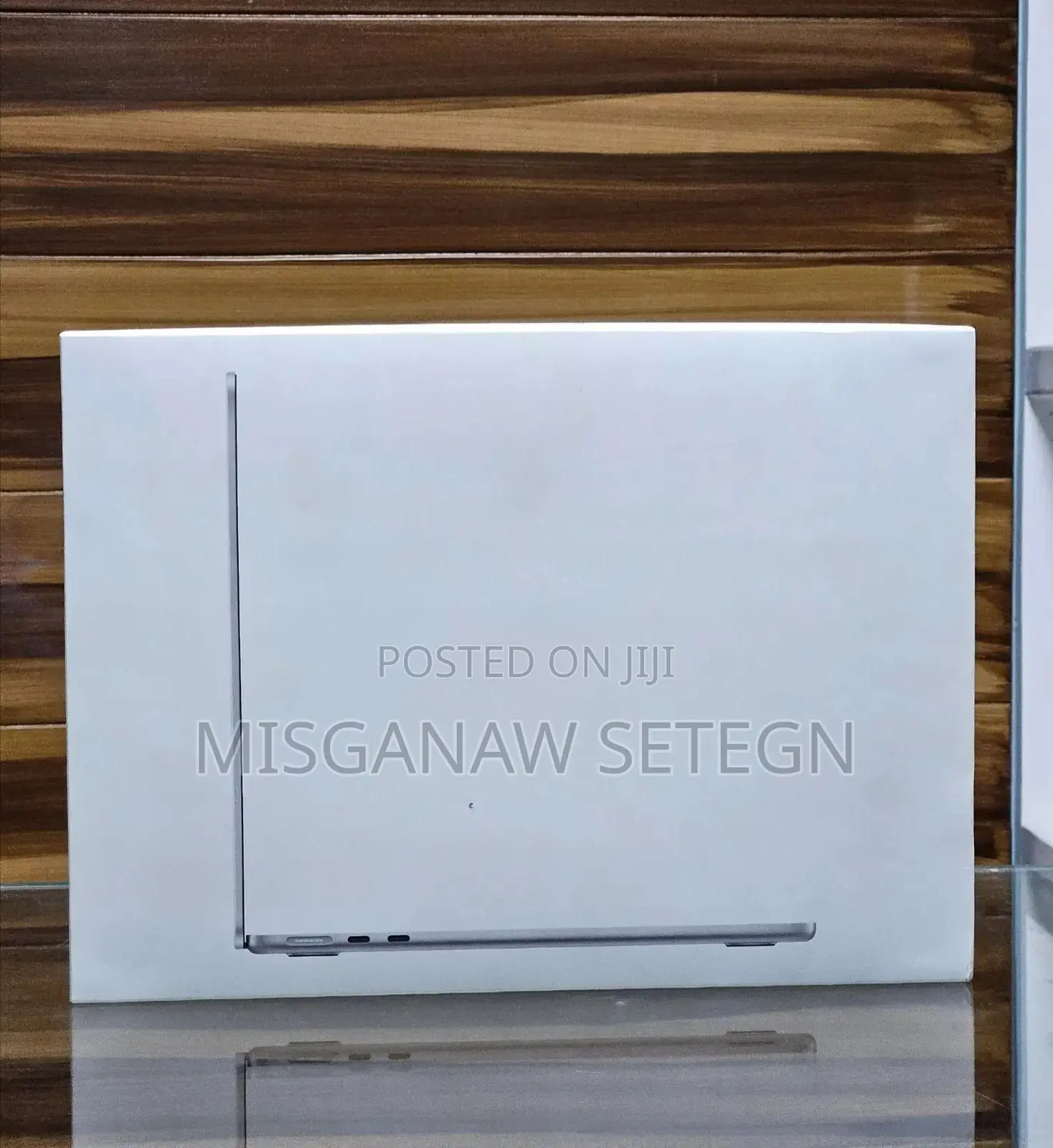 New Laptop Apple MacBook Air 2025 M4 13-Inch 16GB Apple M4 SSD 1T