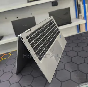 New Laptop HP EliteBook 1040 G8 16GB Intel Core I7 SSD 512GB