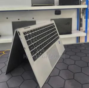 New Laptop HP EliteBook 1040 G8 16GB Intel Core I7 SSD 512GB