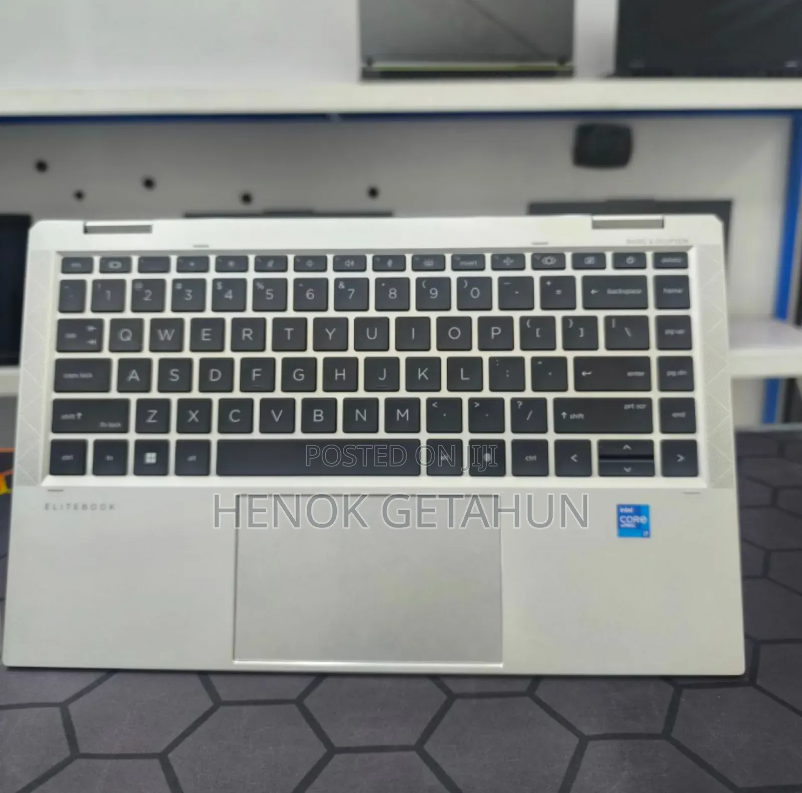 New Laptop HP EliteBook 1040 G8 16GB Intel Core I7 SSD 512GB