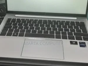 New Laptop HP EliteBook 830 G9 16GB Intel Core I5 SSD 512GB