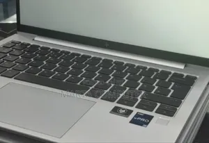 New Laptop HP EliteBook 830 G9 16GB Intel Core I5 SSD 512GB