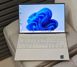 New Laptop Dell XPS 13 9320 32GB Intel Core I7 SSD 1T