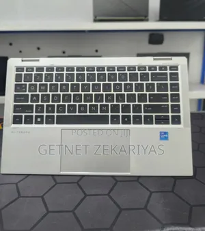 New Laptop HP EliteBook 1040 G8 16GB Intel Core I7 SSD 512GB