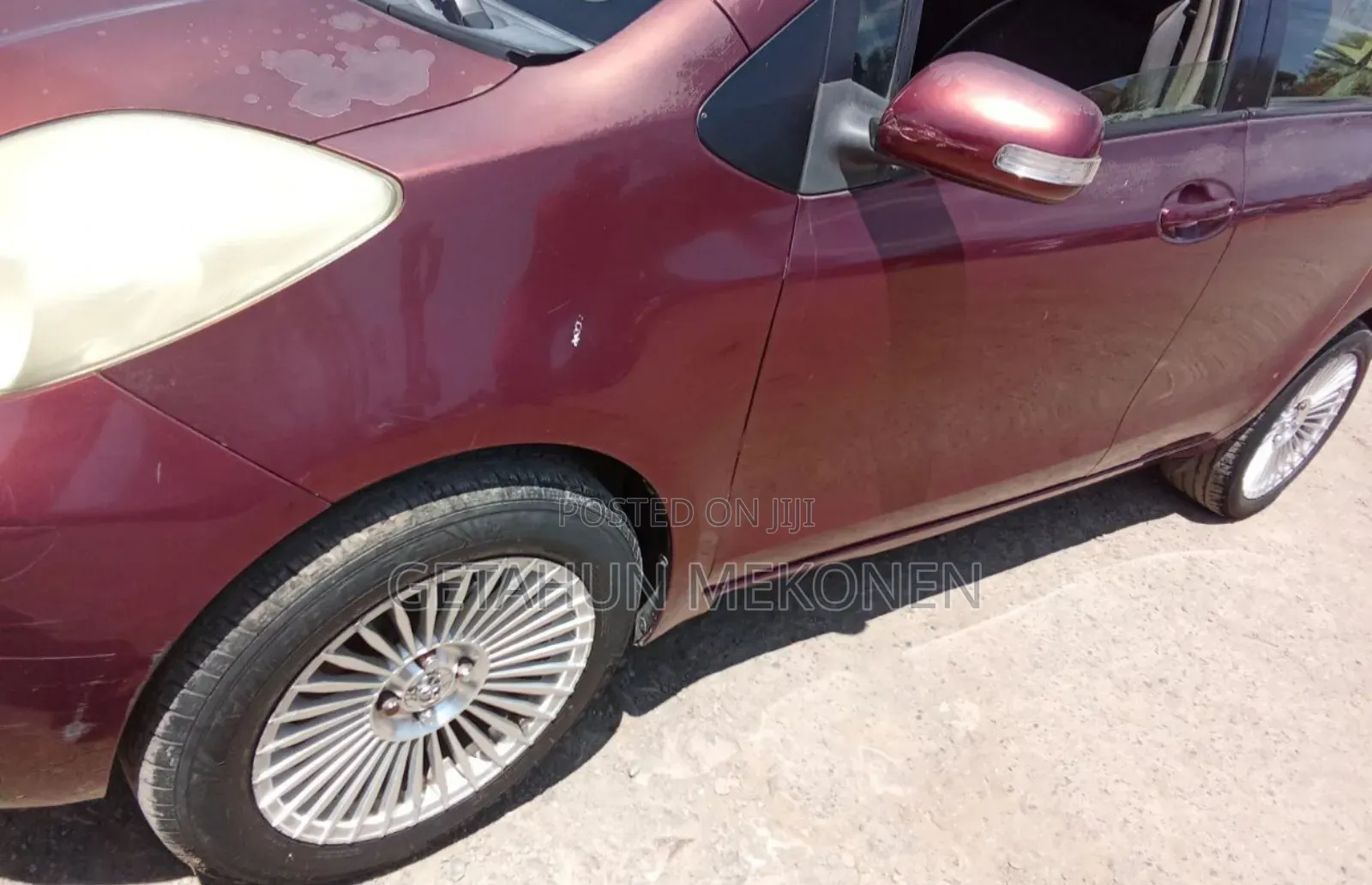 Toyota Yaris 2010 Burgundy