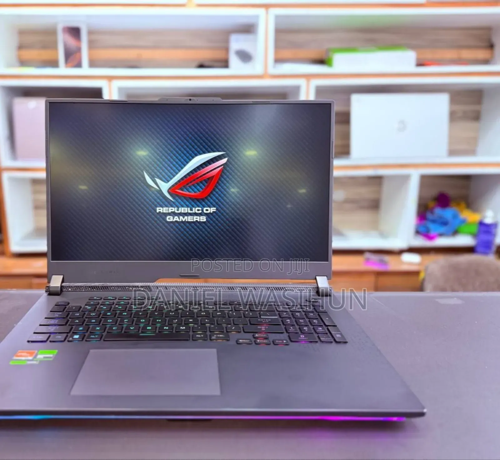 New Laptop Asus ROG Strix G17 16GB AMD Ryzen 9 SSD 1T