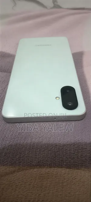 Samsung Galaxy M06 5G 128 GB Silver