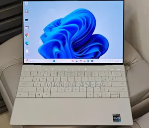 New Laptop Dell XPS 13 32GB Intel Core I7 SSD 1T