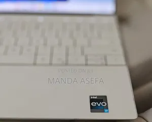 New Laptop Dell XPS 13 32GB Intel Core I7 SSD 1T