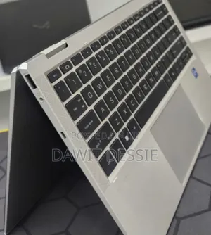 New Laptop HP EliteBook 1040 G8 16GB Intel Core I7 SSD 512GB
