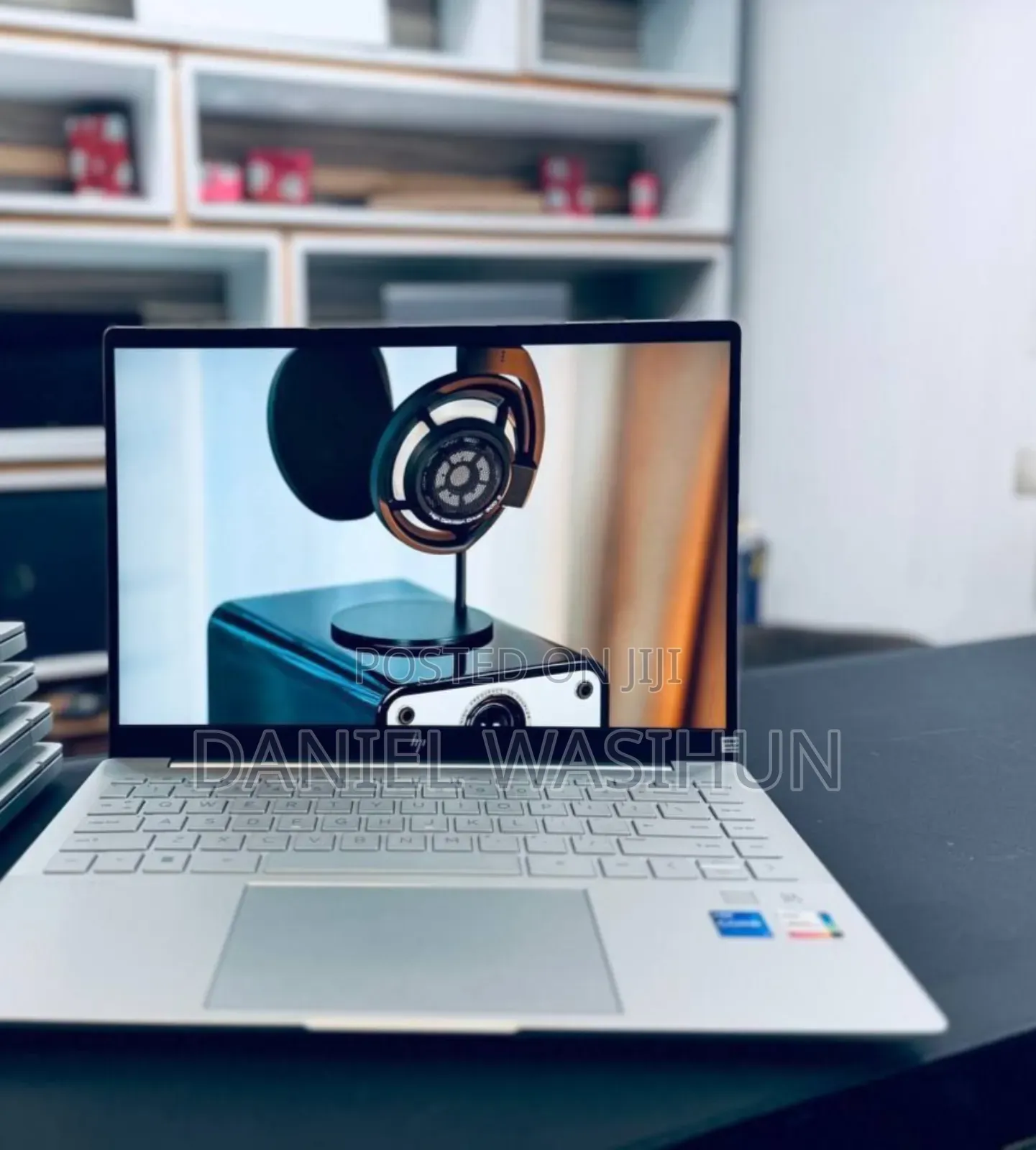 New Laptop HP 16GB Intel Core I5 SSHD (Hybrid) 1T