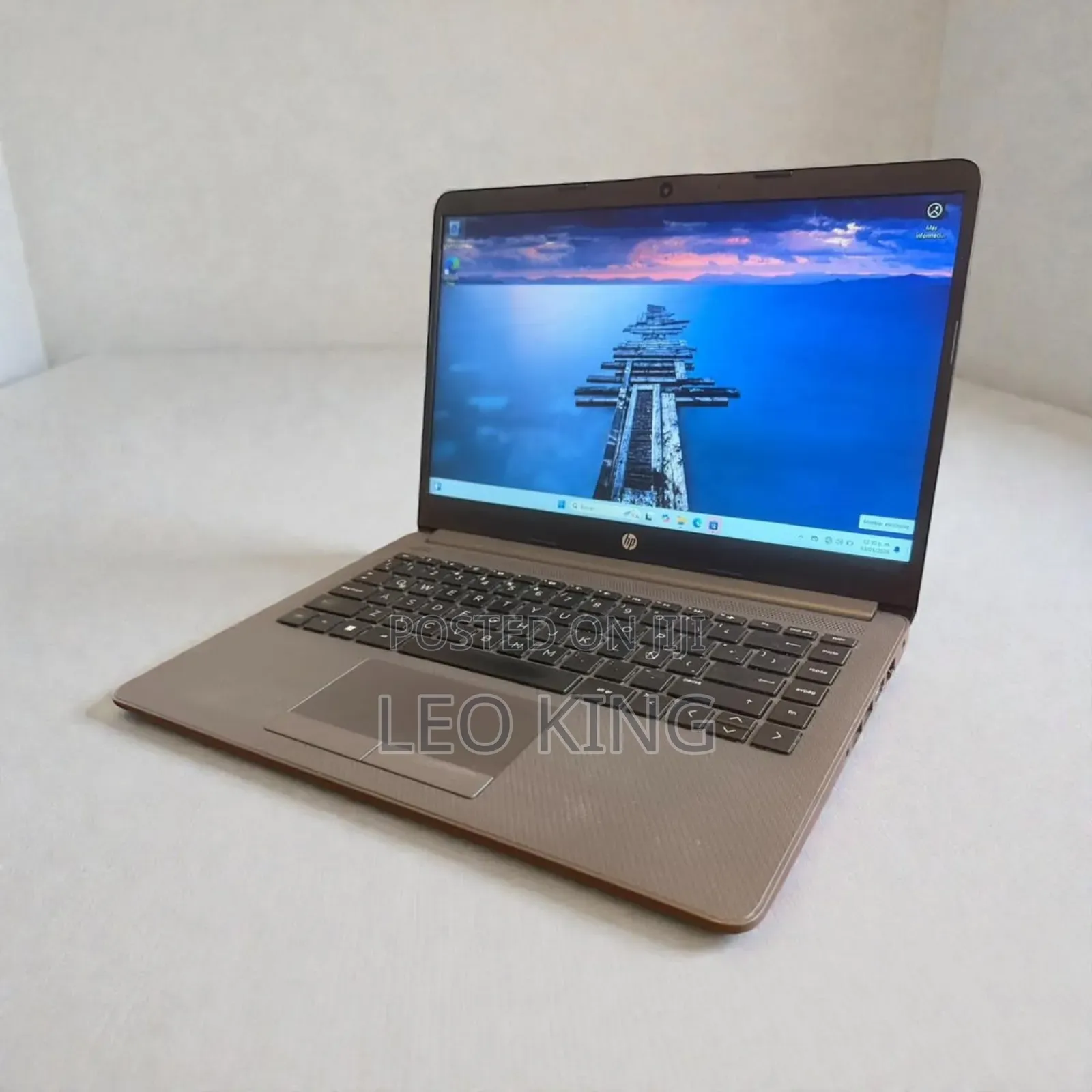 Laptop HP 250 G8 16GB AMD Ryzen 7 SSD 512GB