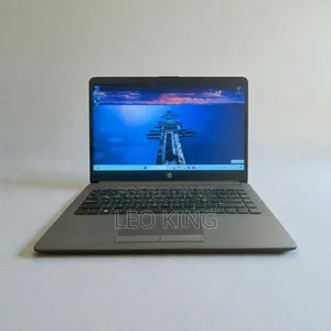 Laptop HP 250 G8 16GB AMD Ryzen 7 SSD 512GB