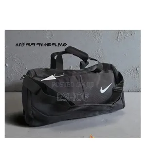 Durable Duffel Bag With Lightweight Comfort