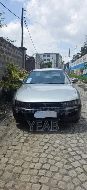 Mitsubishi Galant SW 1997 Silver