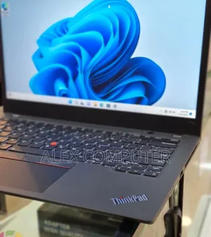 New Laptop Lenovo Thinkpad T14s Gen 2 16GB Intel Core I7 SSD 512GB