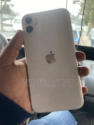 Apple iPhone 11 64 GB White