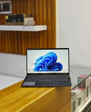 New Laptop Dell Inspiron 15 16GB Intel Core I7 SSD 512GB