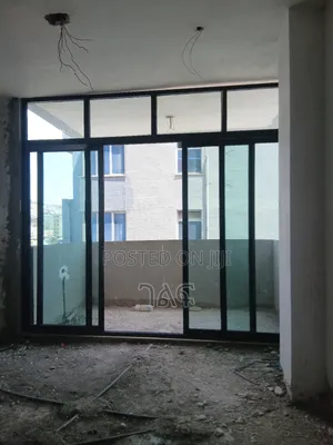 3bdrm Apartment in Cmc ጋስት ሞል ጎን ባለ 3, Bole for sale